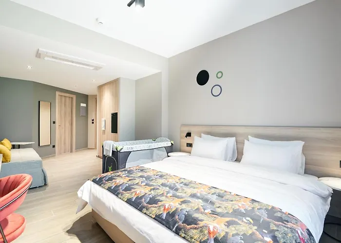 The Mavili Urban 3*