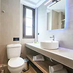 Hotel The Mavili Urban