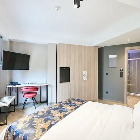 فندق The Mavili Urban 3*