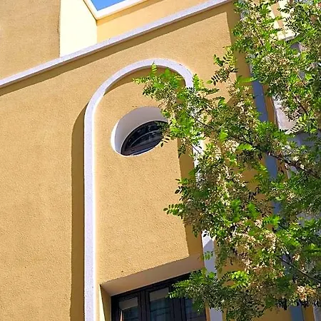 The Mavili Urban Saloniki