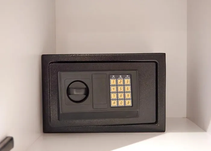 Отель The Mavili Urban 3*