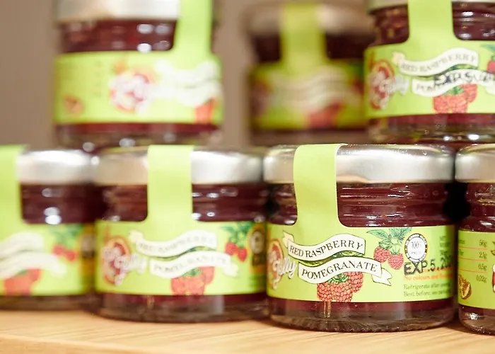 מלון The Mavili Urban 3*